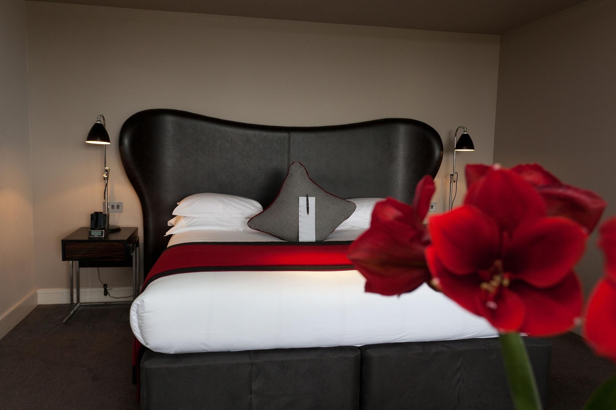 Brooklands Hotel & Spa Weybridge Rum bild