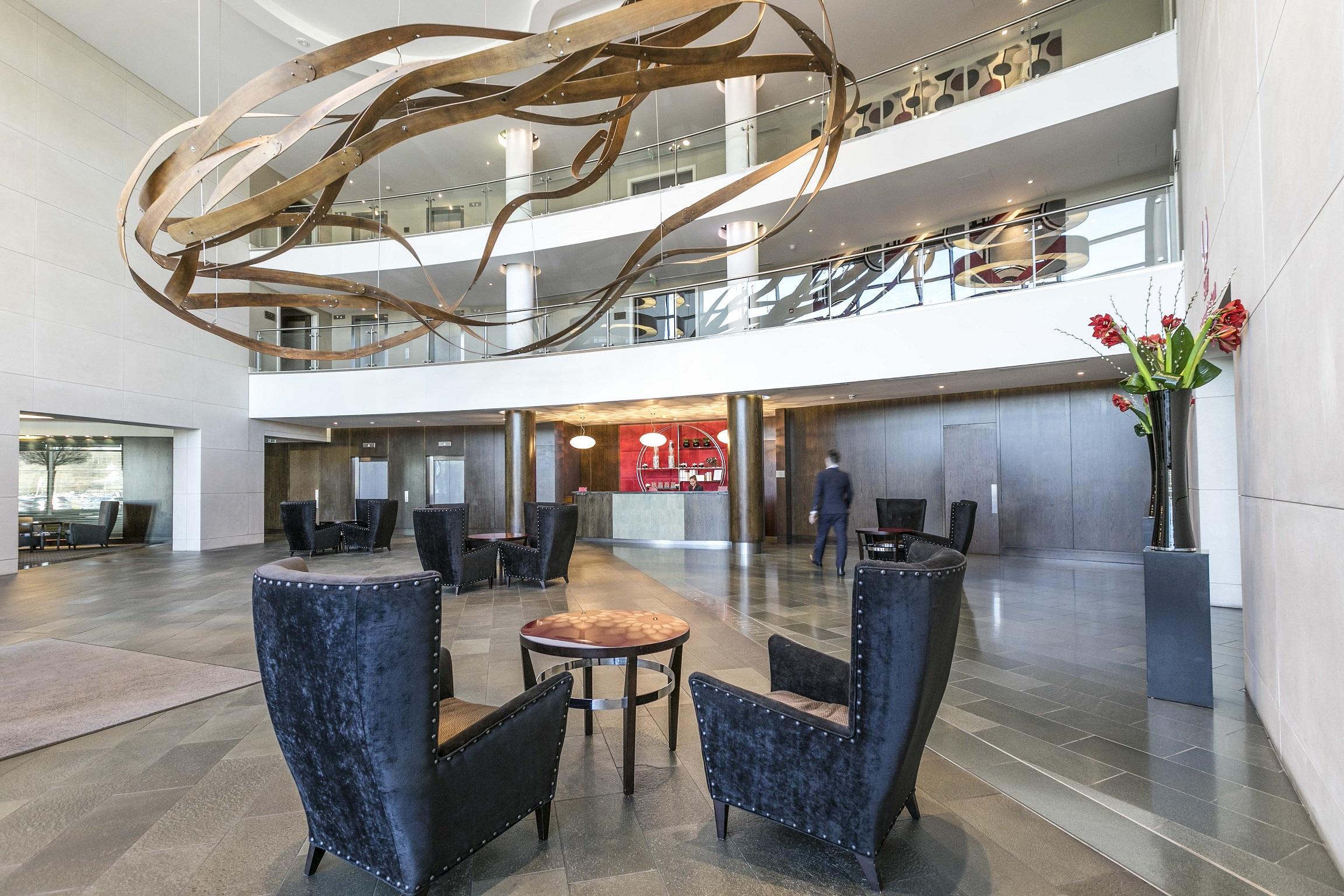 Brooklands Hotel & Spa Weybridge Exteriör bild