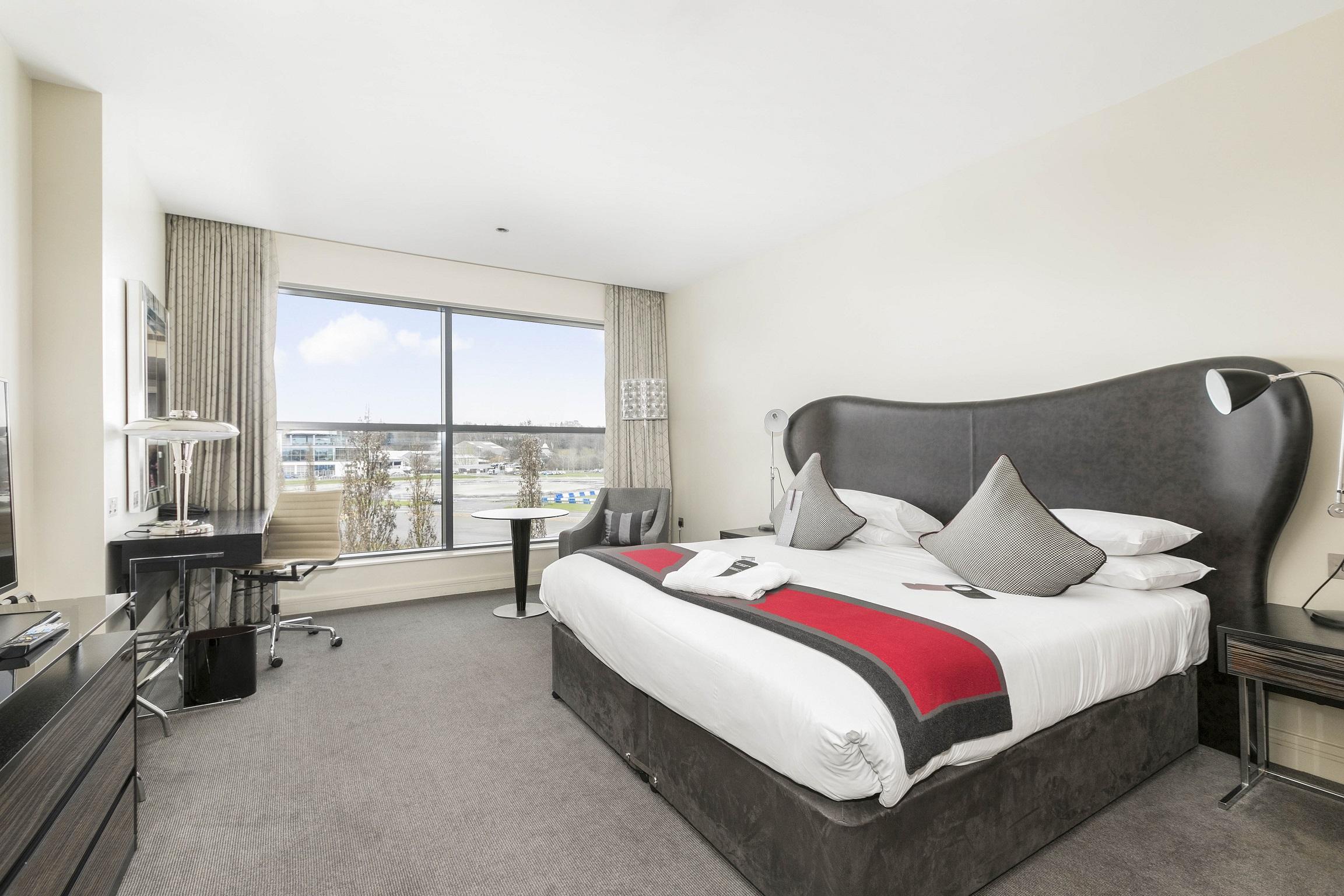 Brooklands Hotel & Spa Weybridge Rum bild